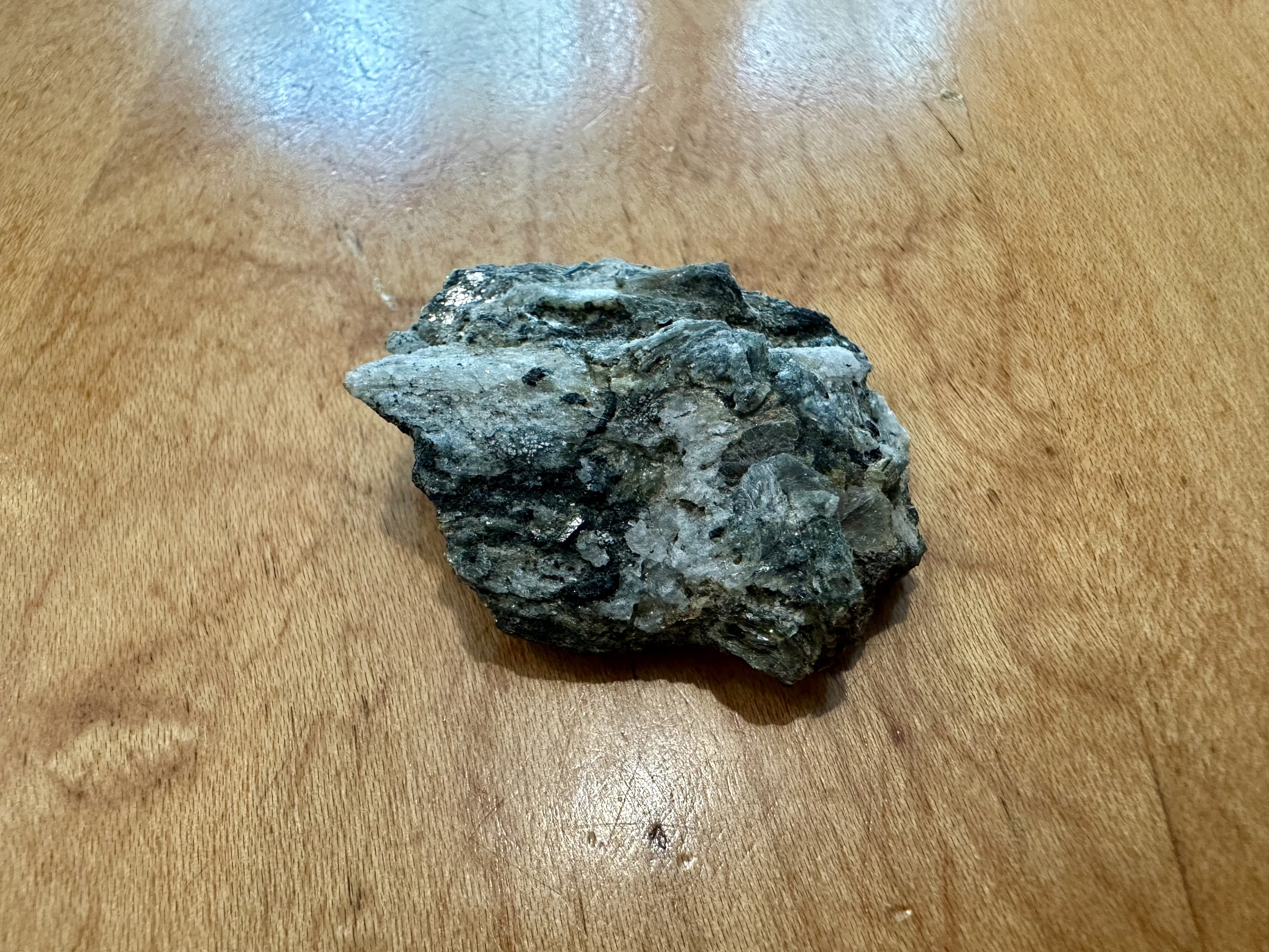 a photo of a small rock 